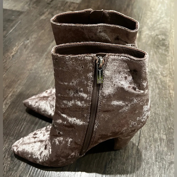 FINAL PRICE Jessica Simpson Women's Teddi Fashion Boot - Picture 4 of 6